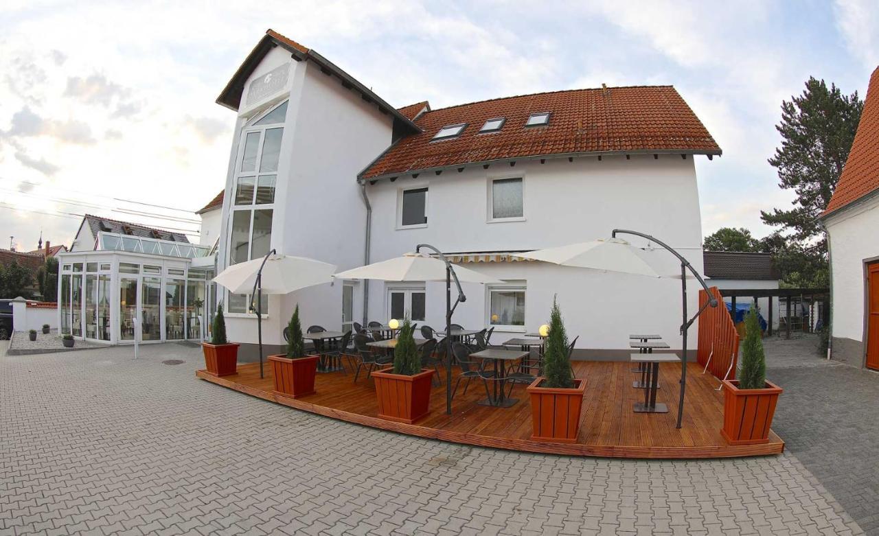 Parkhotel Am Schloss Machern Exterior foto